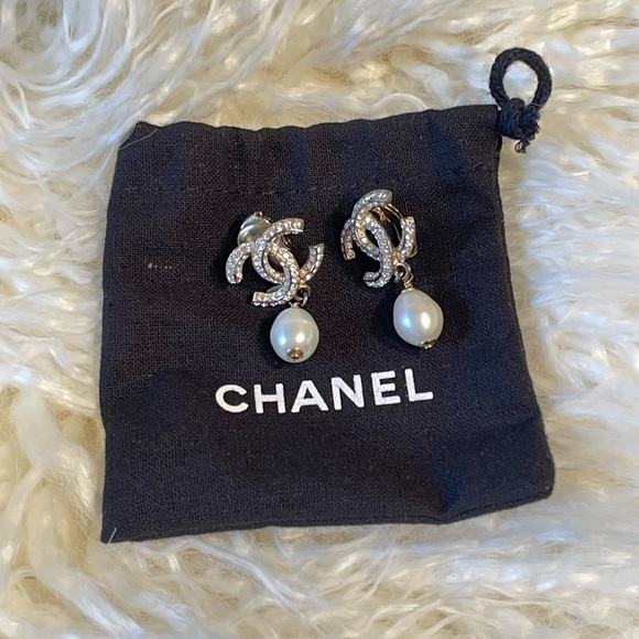 CHANEL Jewelry - CHANEL Pearl and Crystal CC Drop Earrings